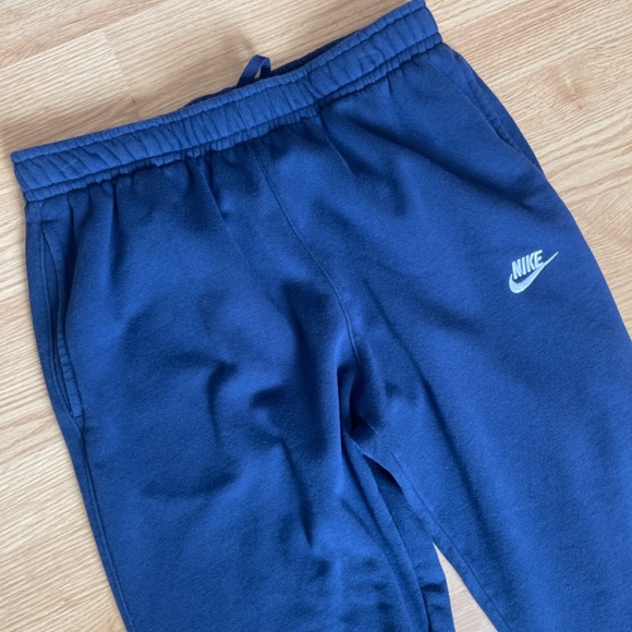 EUC Men’s Nike Navy Blue Training Pants / Sweatpants / Joggers Size Large - Picture 5 of 7